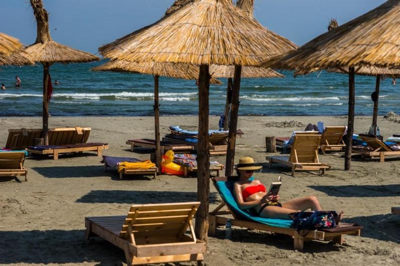 Mamaia Nord Apartament Нэводари Экстерьер фото